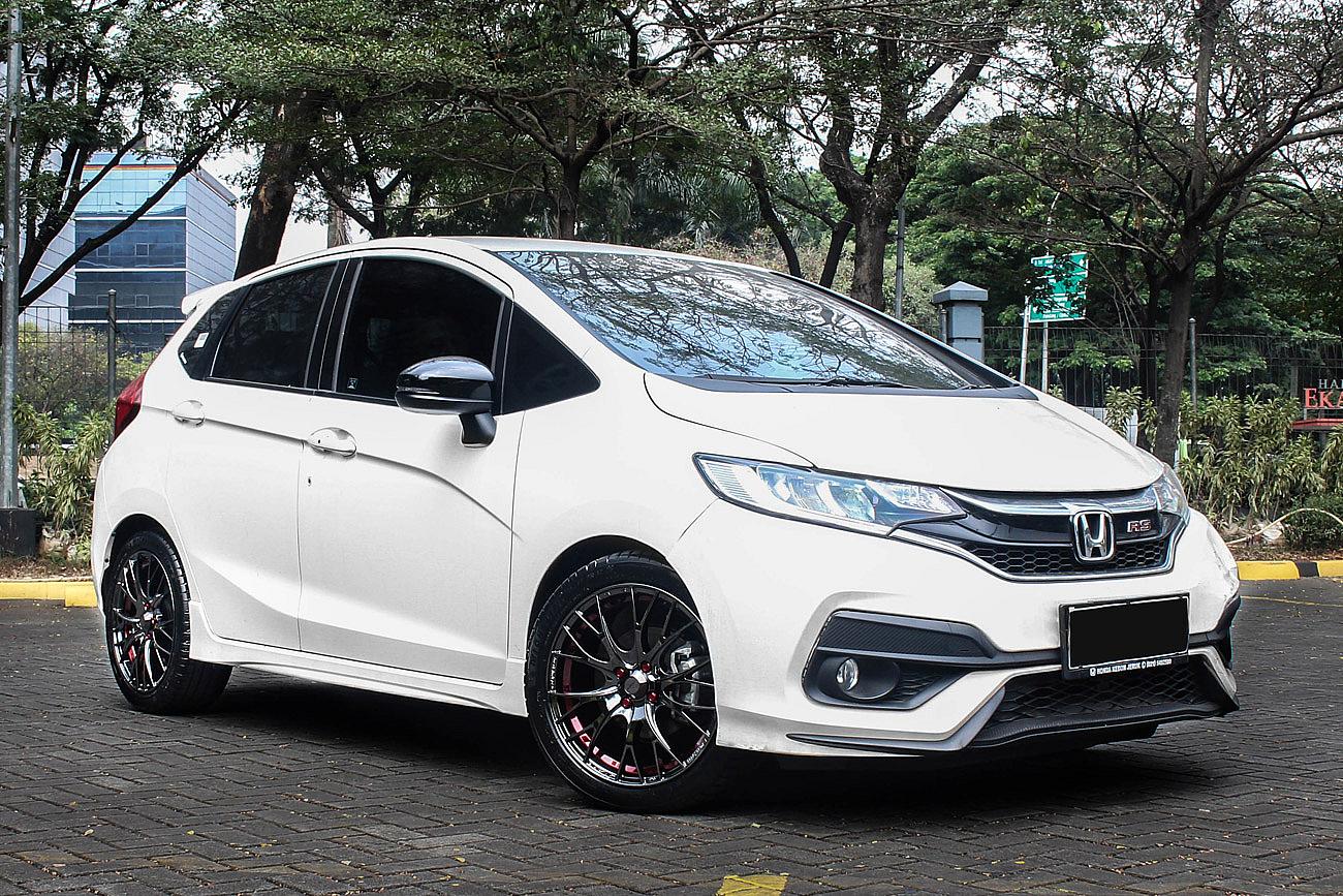 Permaisuri Weds SA 20R RLC Limited Edition